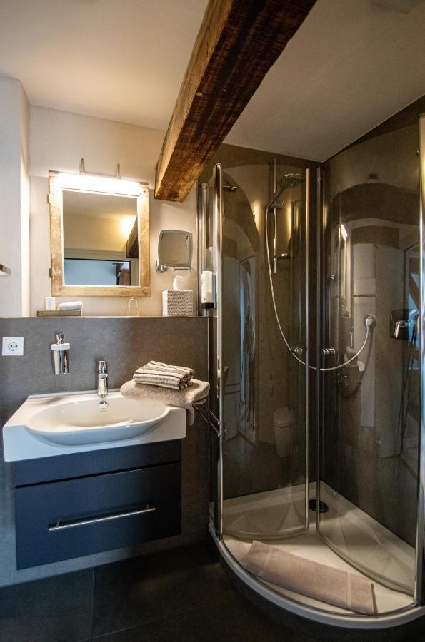 Hotel Das Brueckenhaus Glückstadt Bagian luar foto